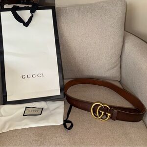Authentic Gucci Brown leather Belt with Gold GG Buckle